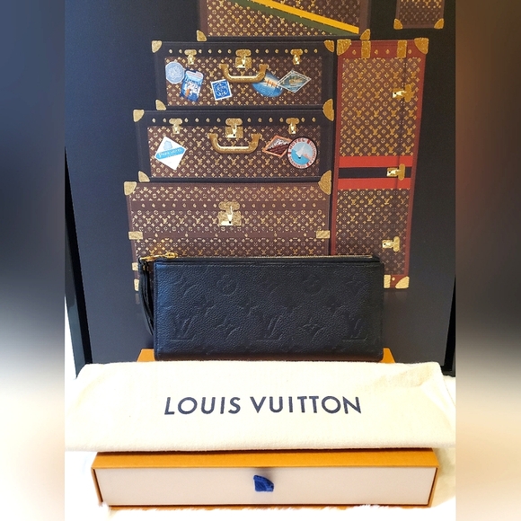 Louis Vuitton Monogram Empreinte Adele Bifold long wallet - Picture 2 of 16